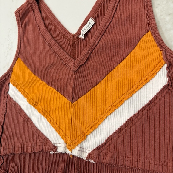 Free People We The Free Fuego Tank Crop Top Women’s Small Rust Brown Chevron - Picture 6 of 9